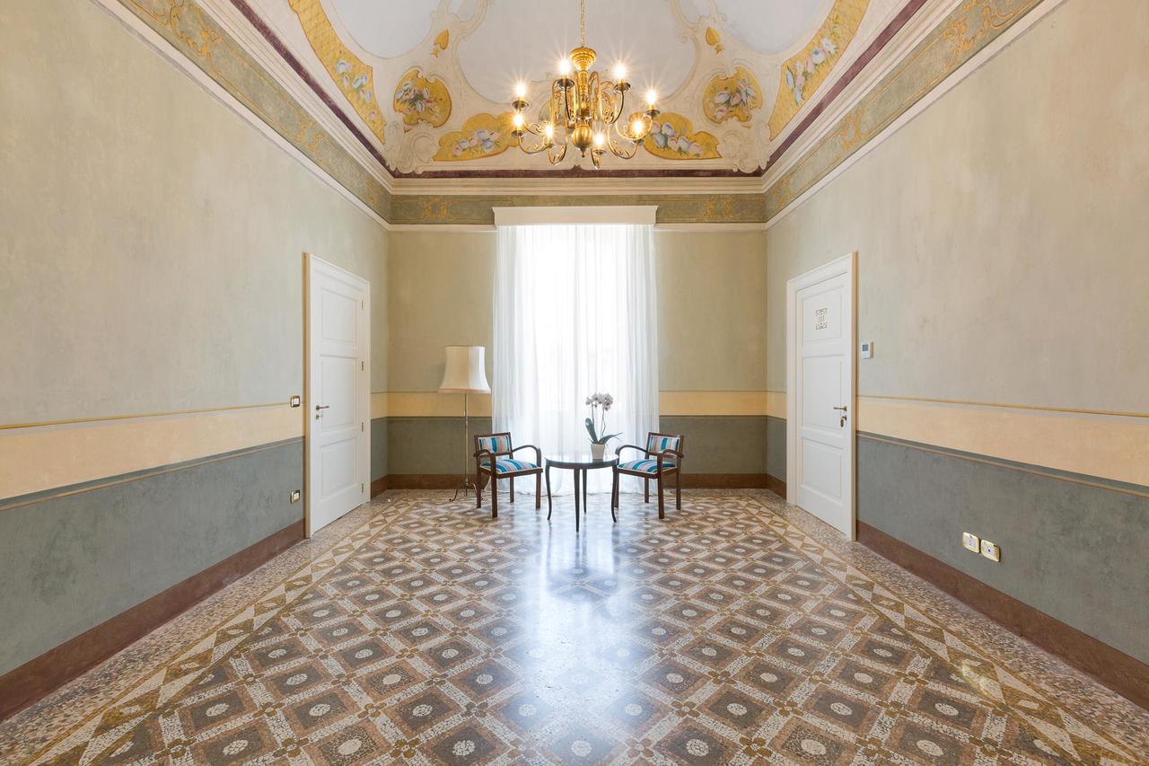 Palazzo Fasti Bed & Breakfast Casarano Dış mekan fotoğraf