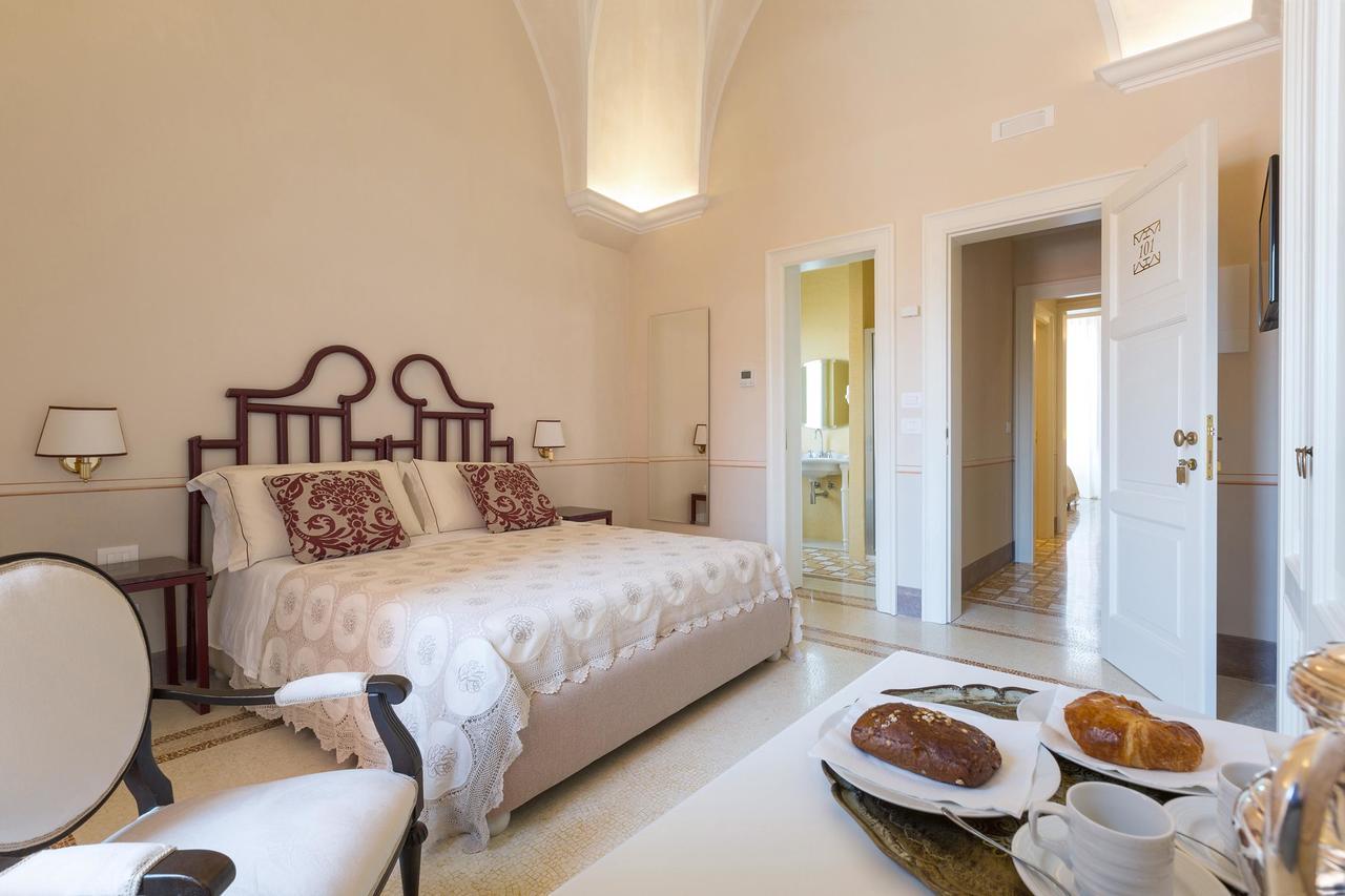 Palazzo Fasti Bed & Breakfast Casarano Dış mekan fotoğraf