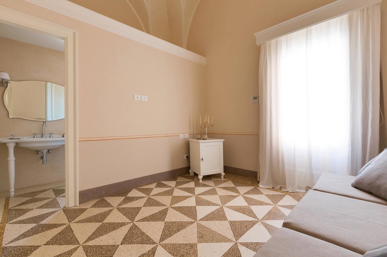 Palazzo Fasti Bed & Breakfast Casarano Dış mekan fotoğraf